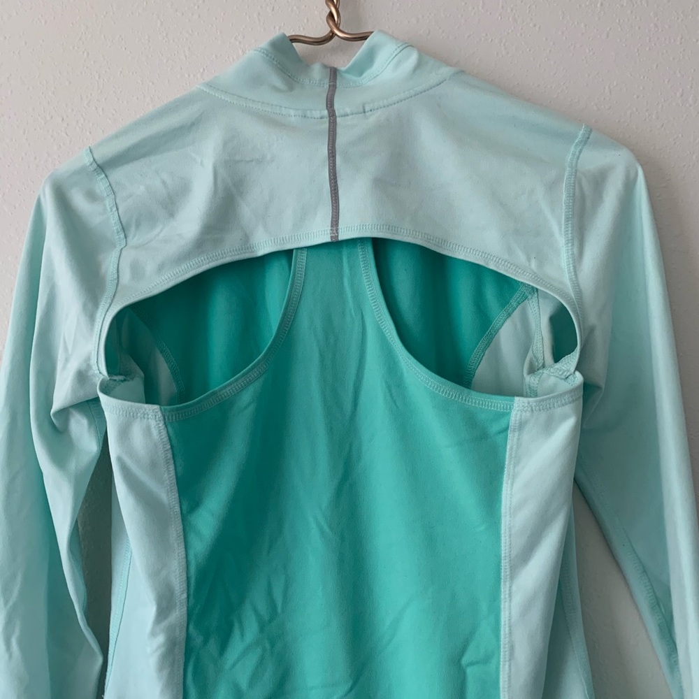 🔸Hollister🔸open back workout quarter zip fleece